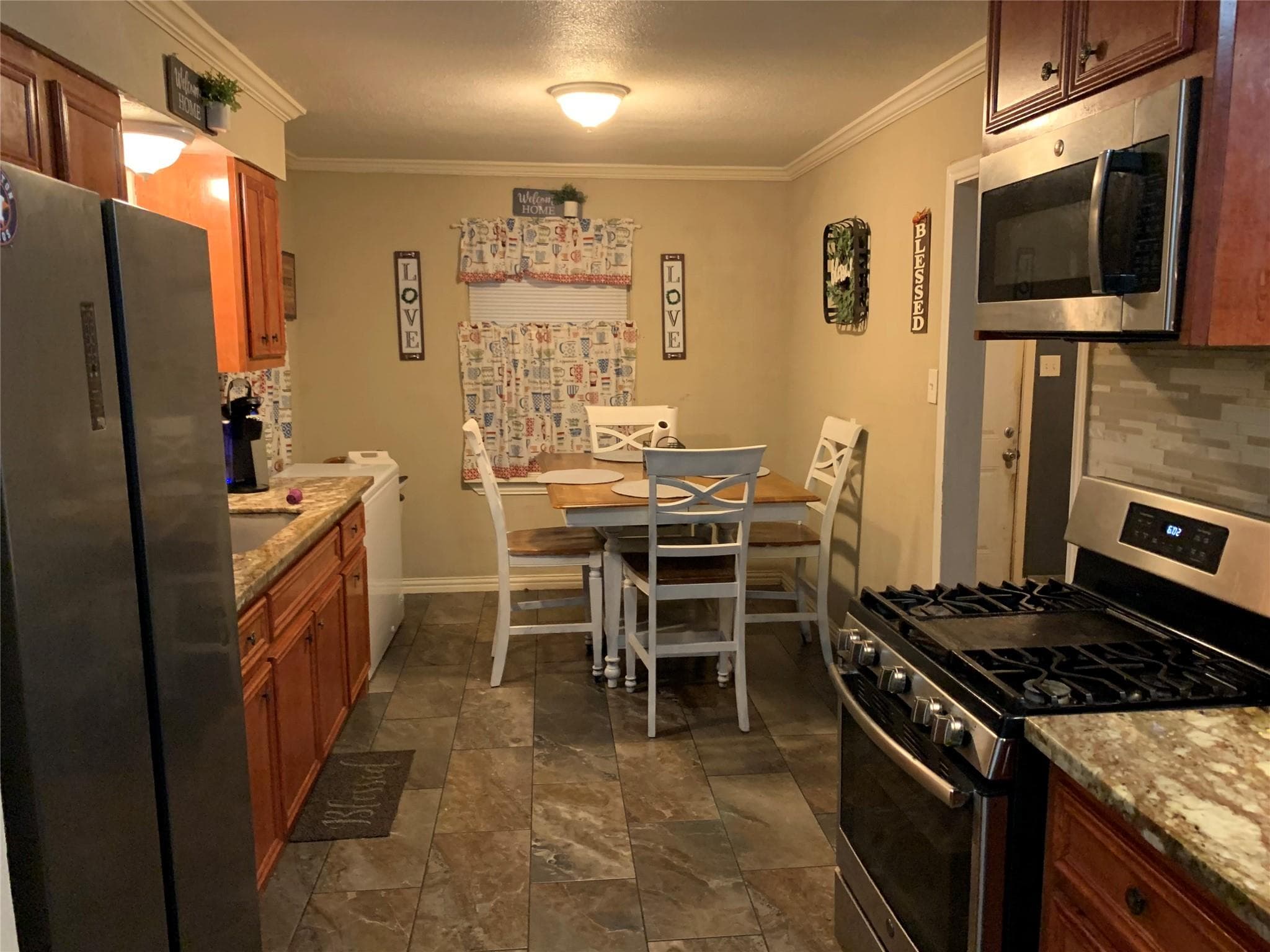 Gallery image 3
