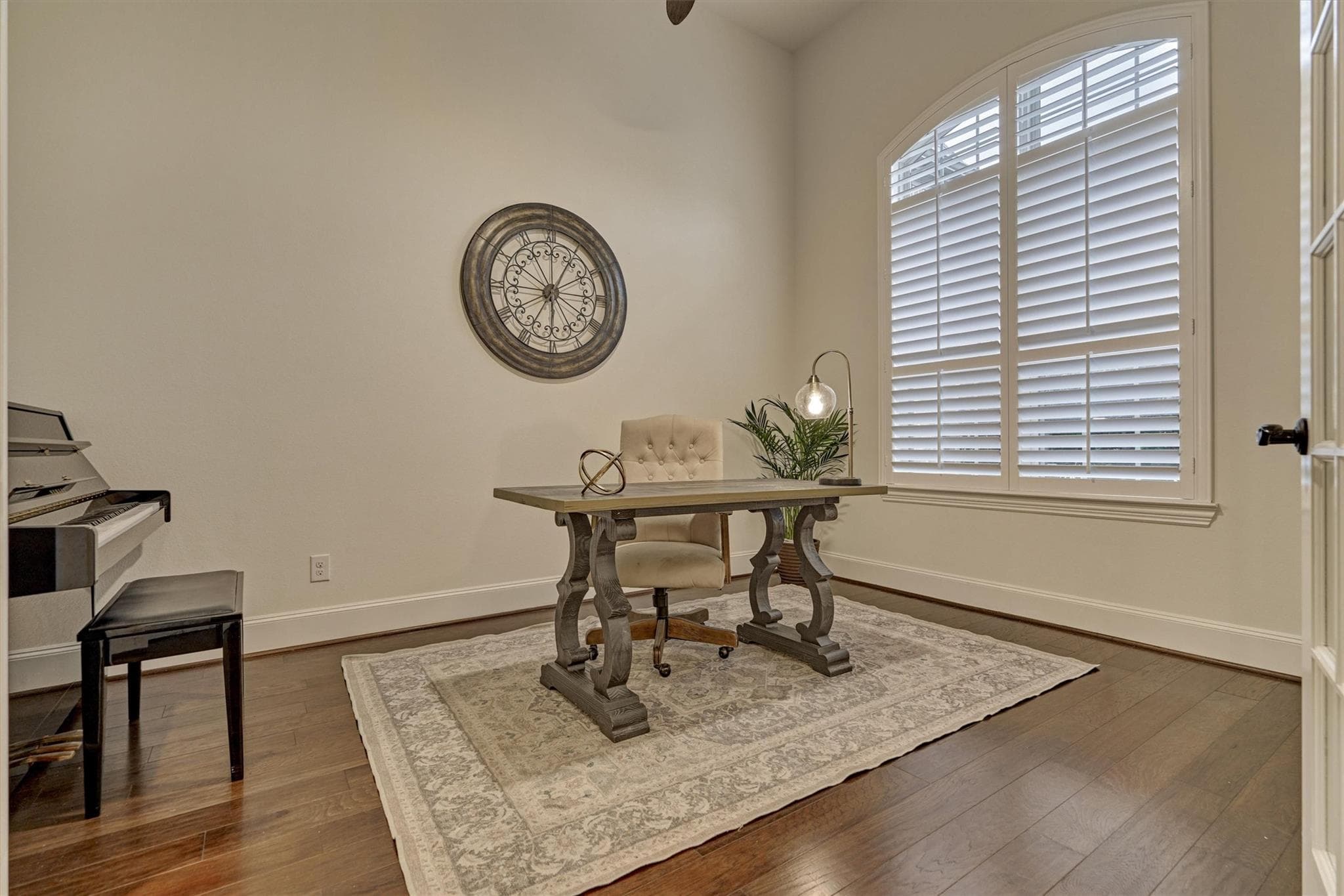 Gallery image 4