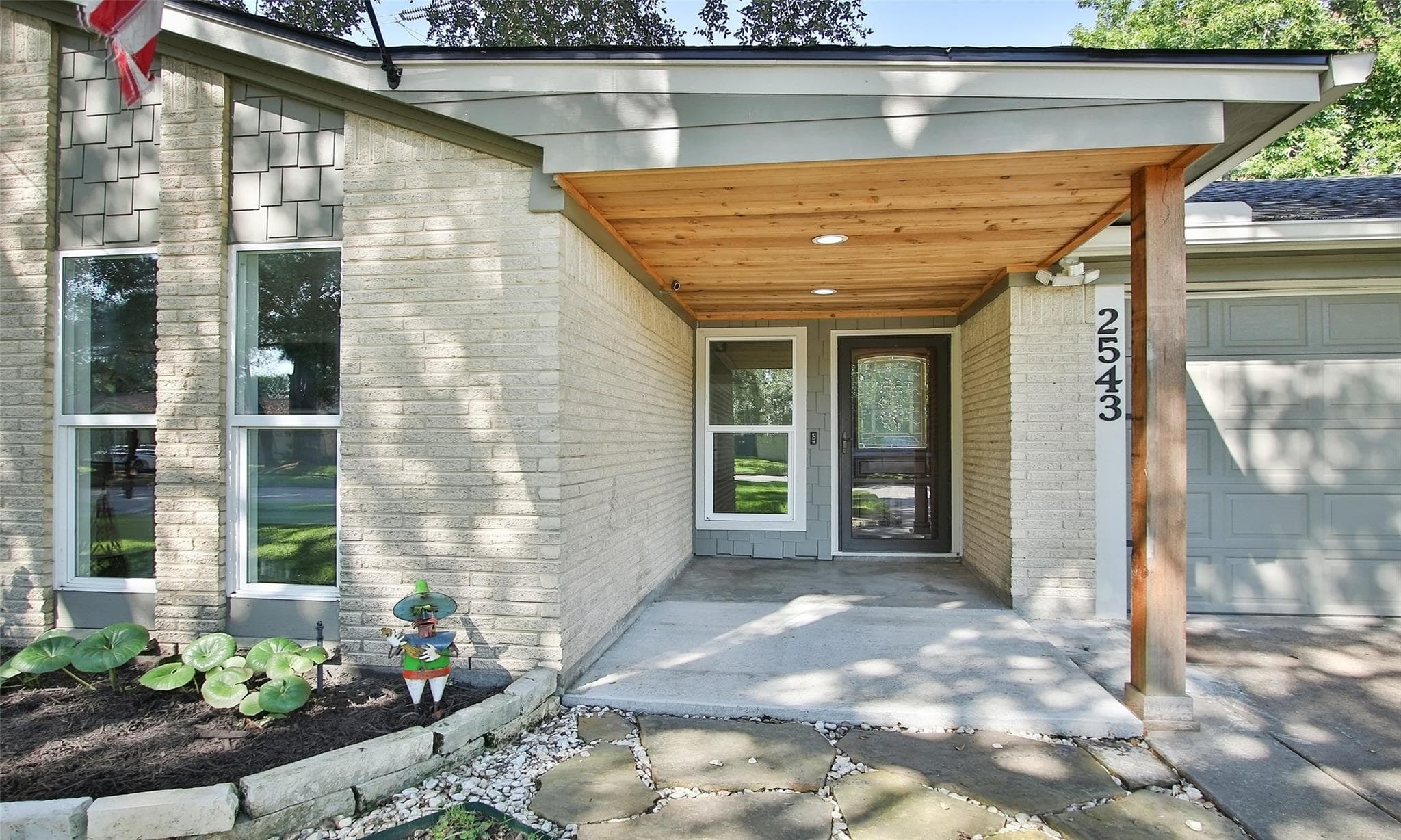 2543 Kevin Ln