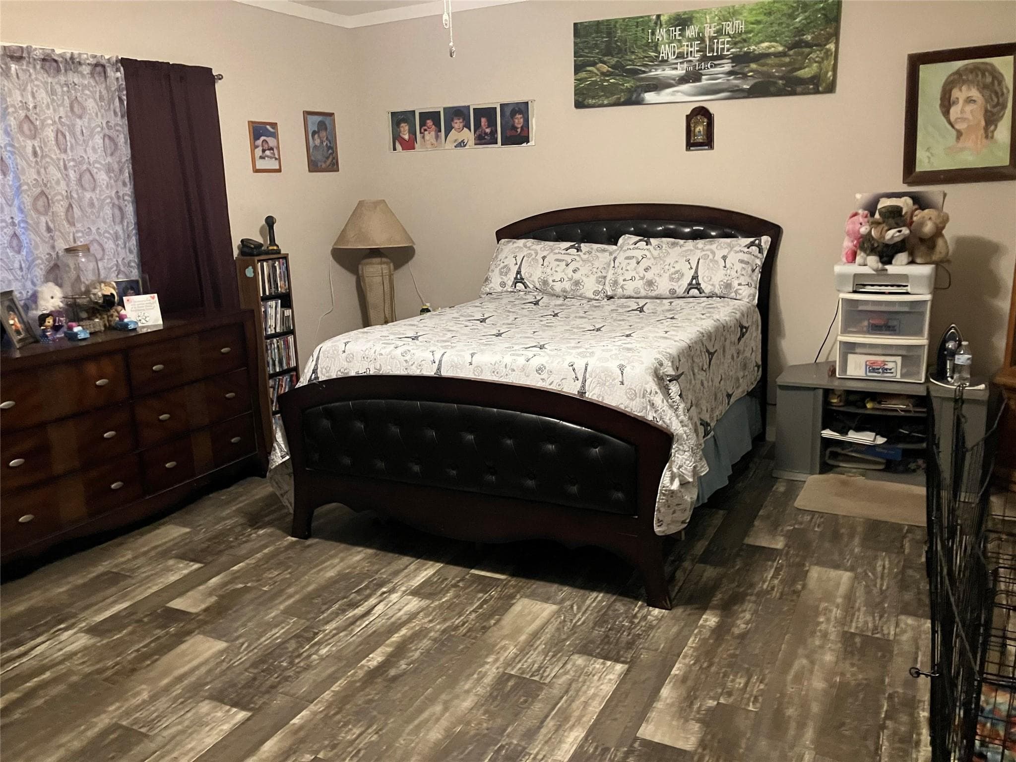 Gallery image 4