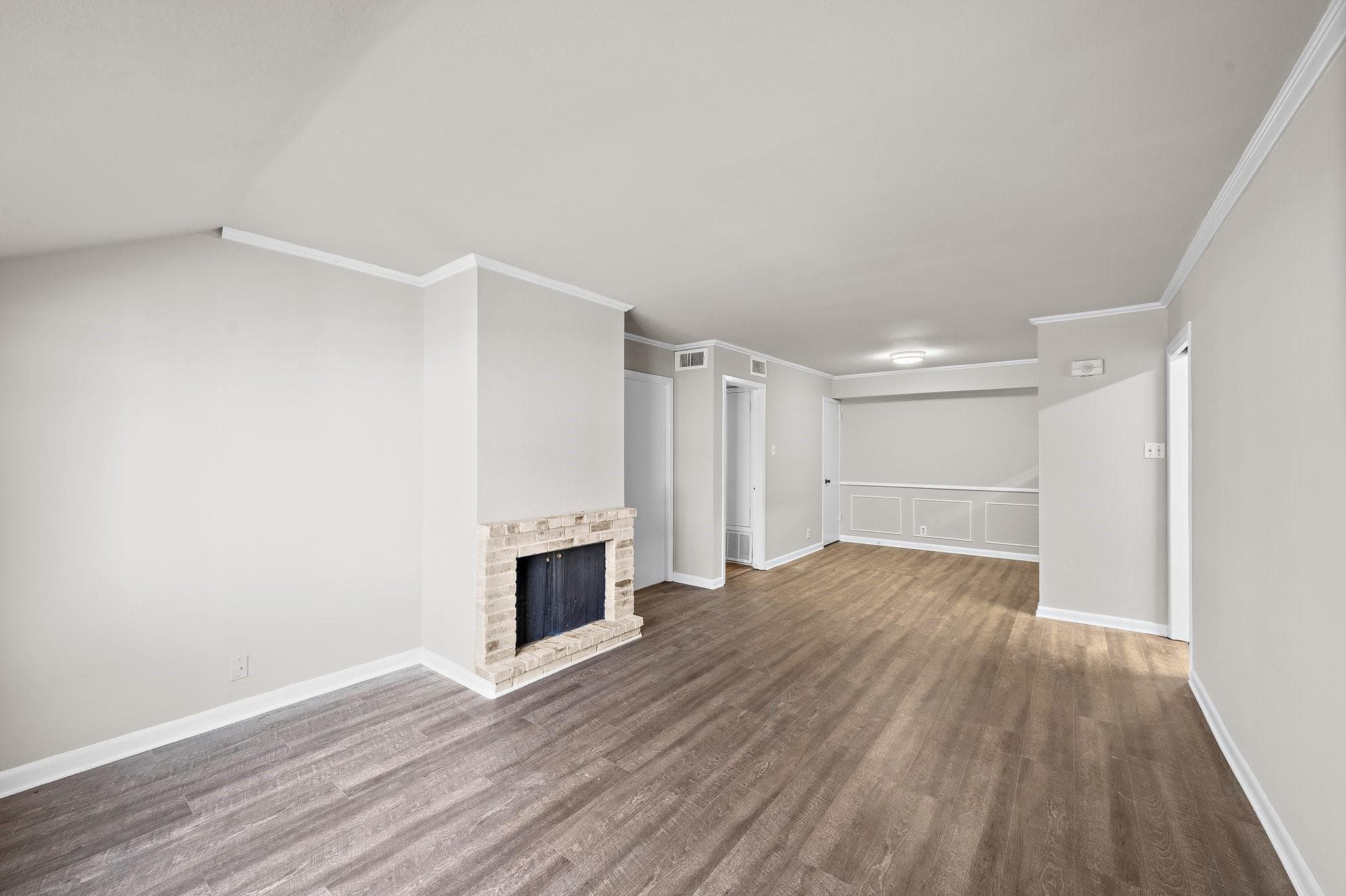 2535 Marilee Ln Apt 4