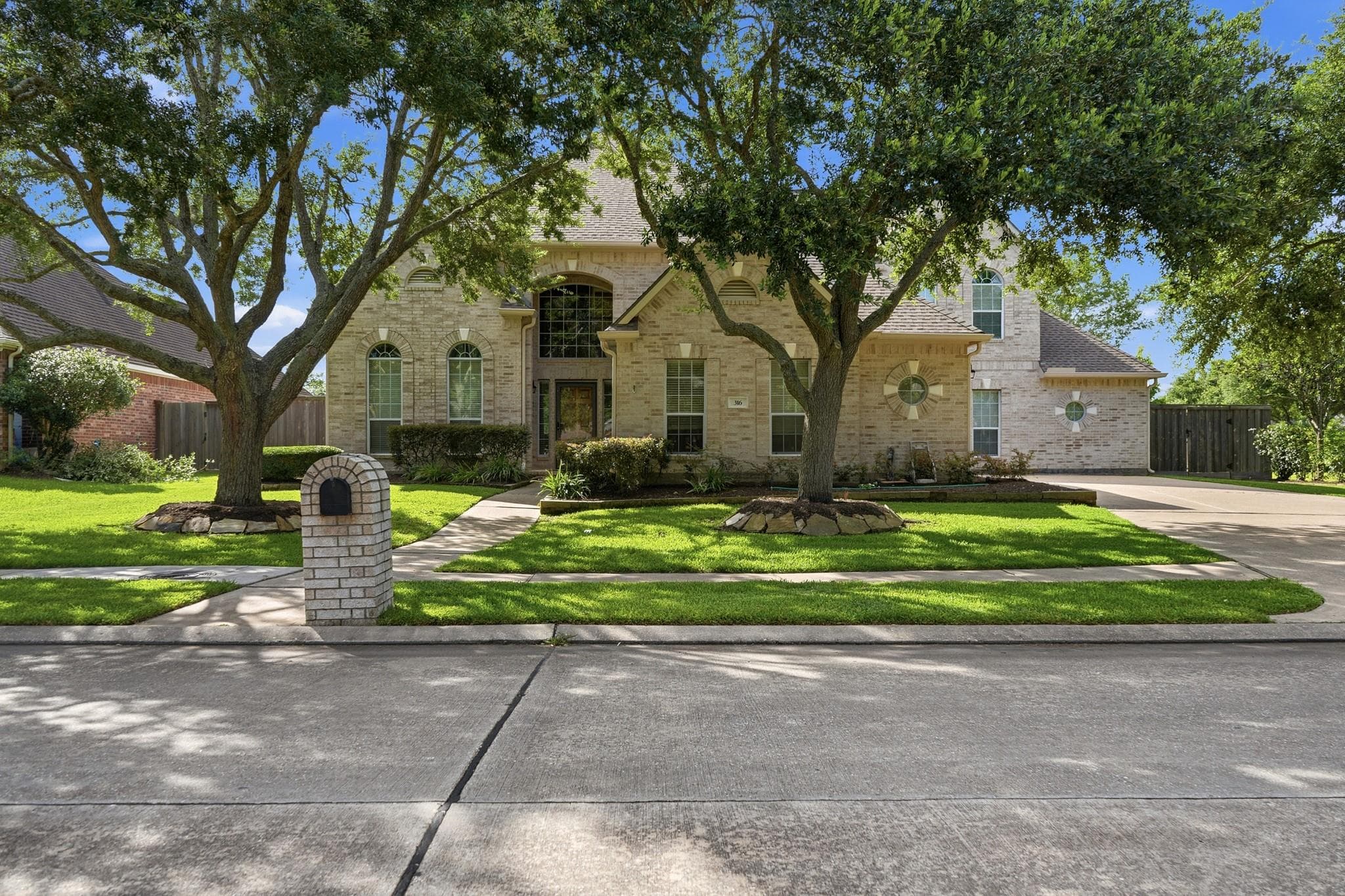 316 Overlook Dr