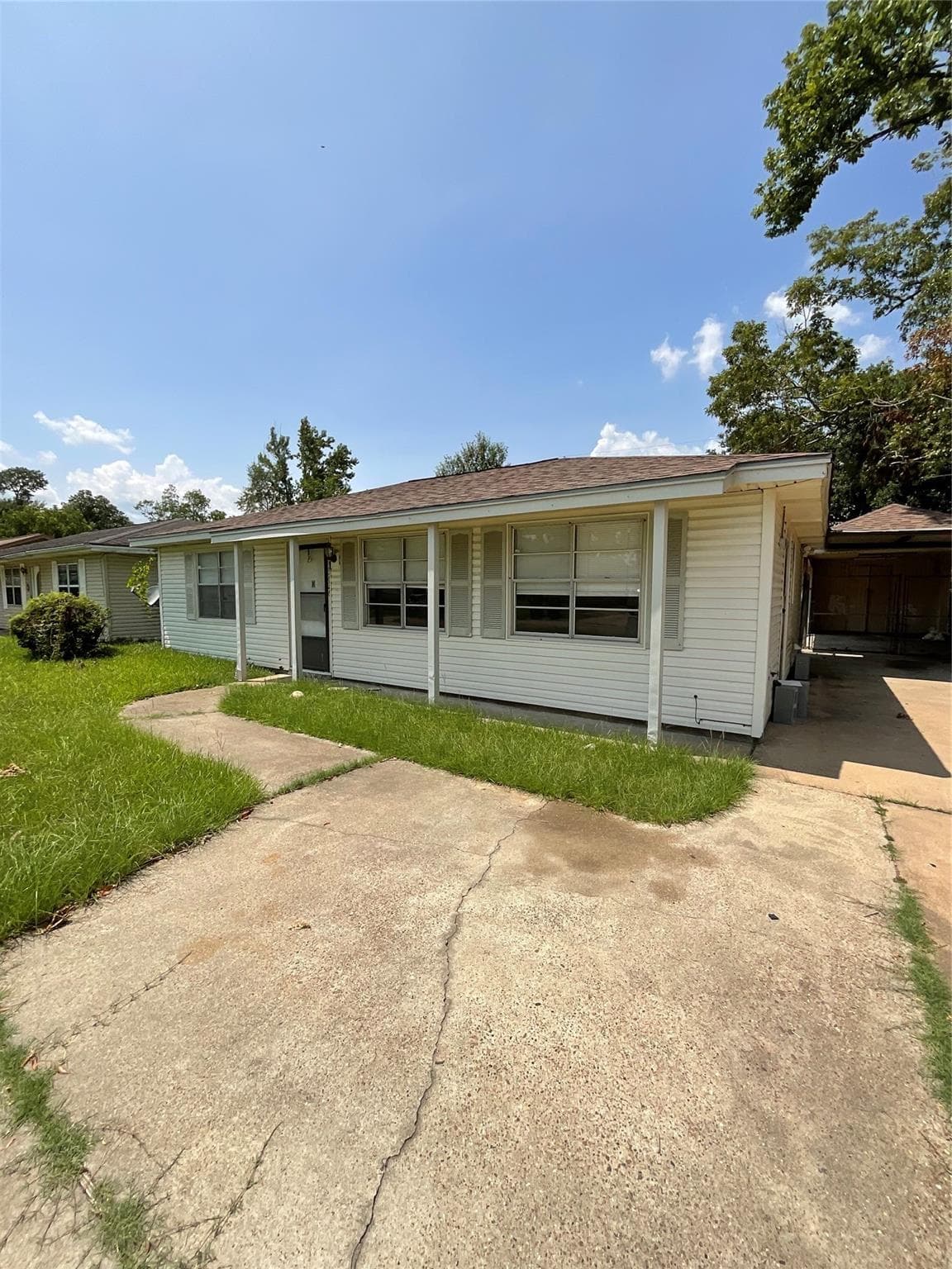 3626 Hemlock Ln