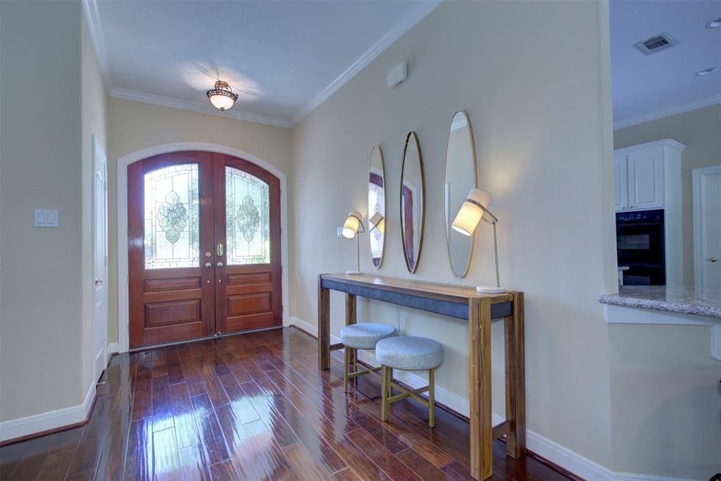 Gallery image 2
