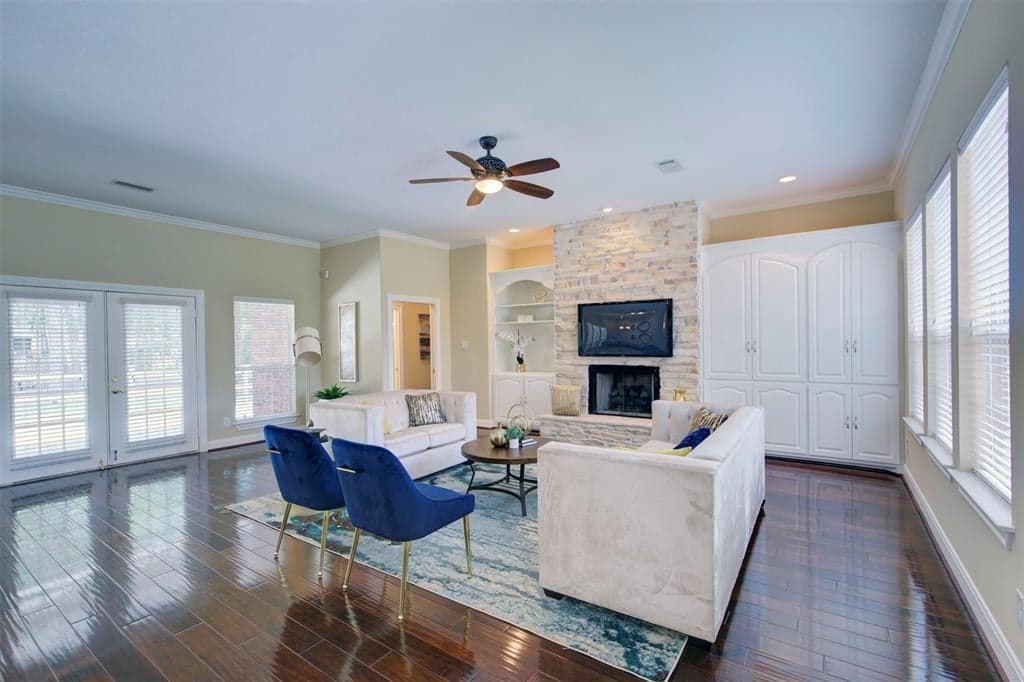 Gallery image 3