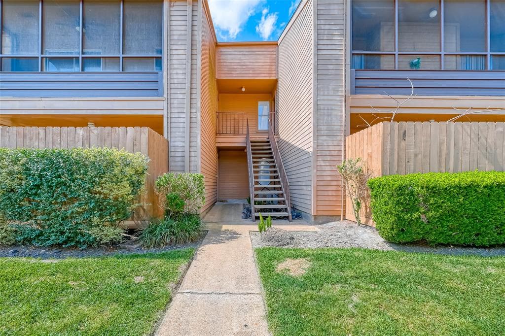 10555 Turtlewood Ct Unit 2405