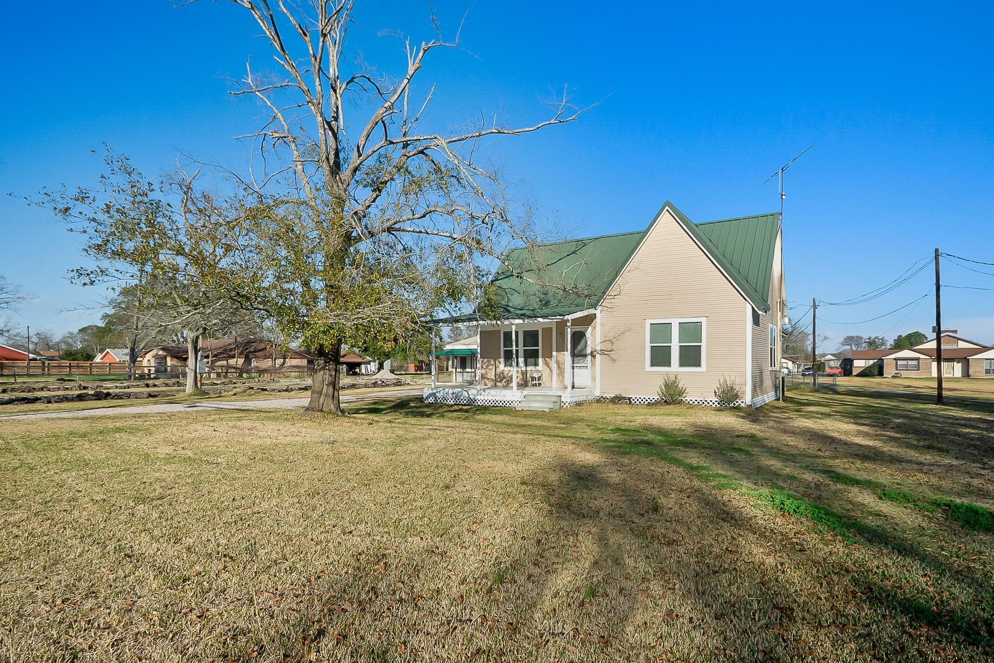 Main property image