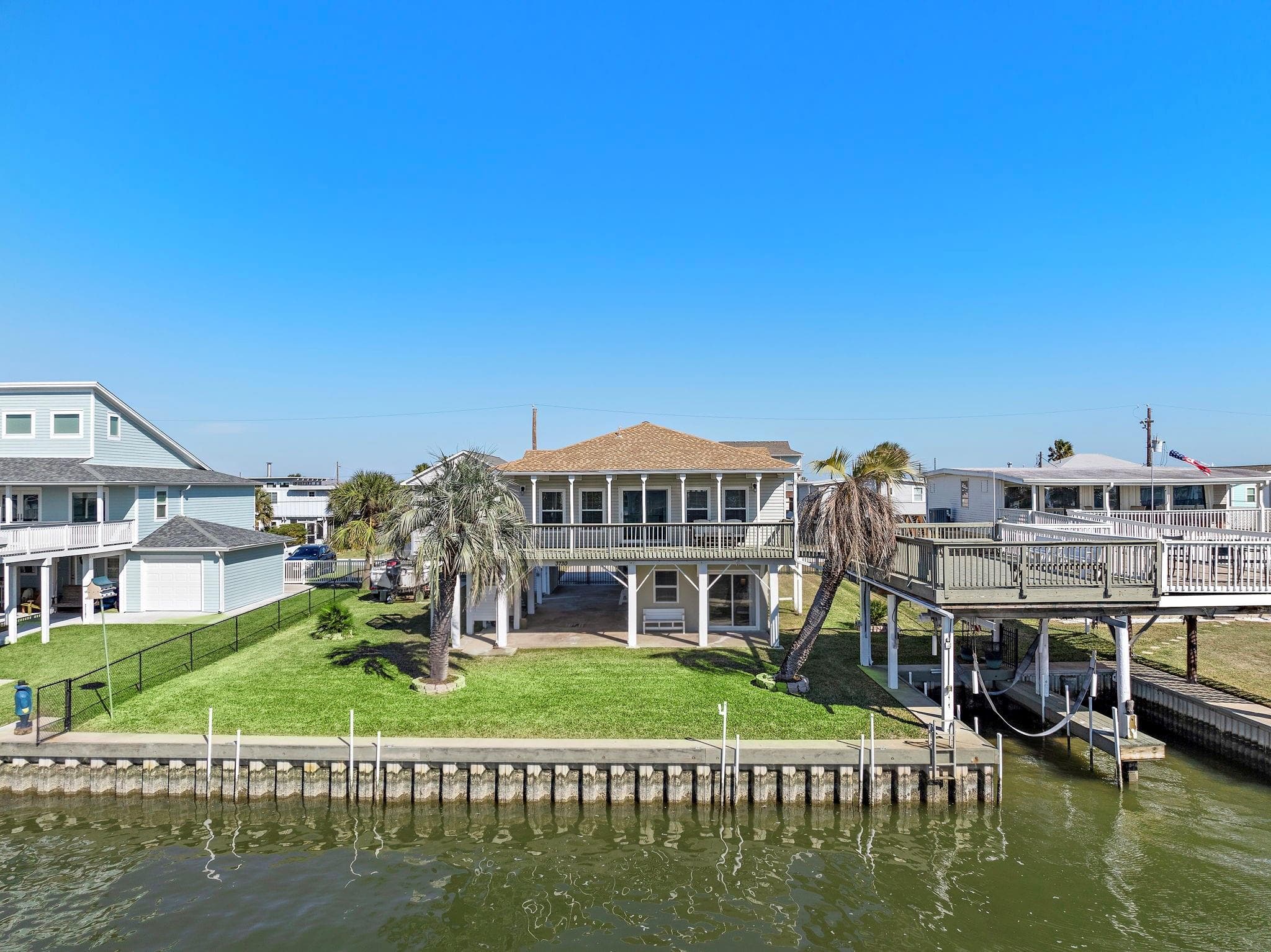 3730 Brewster Key Dr
