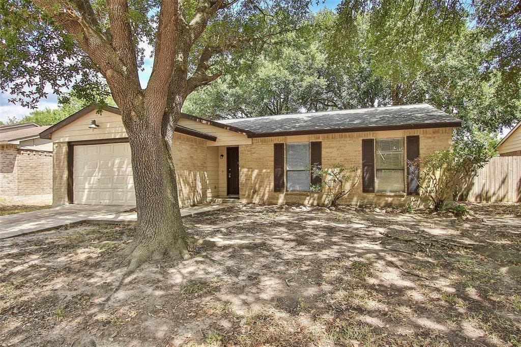 24318 Rockin Seven Dr