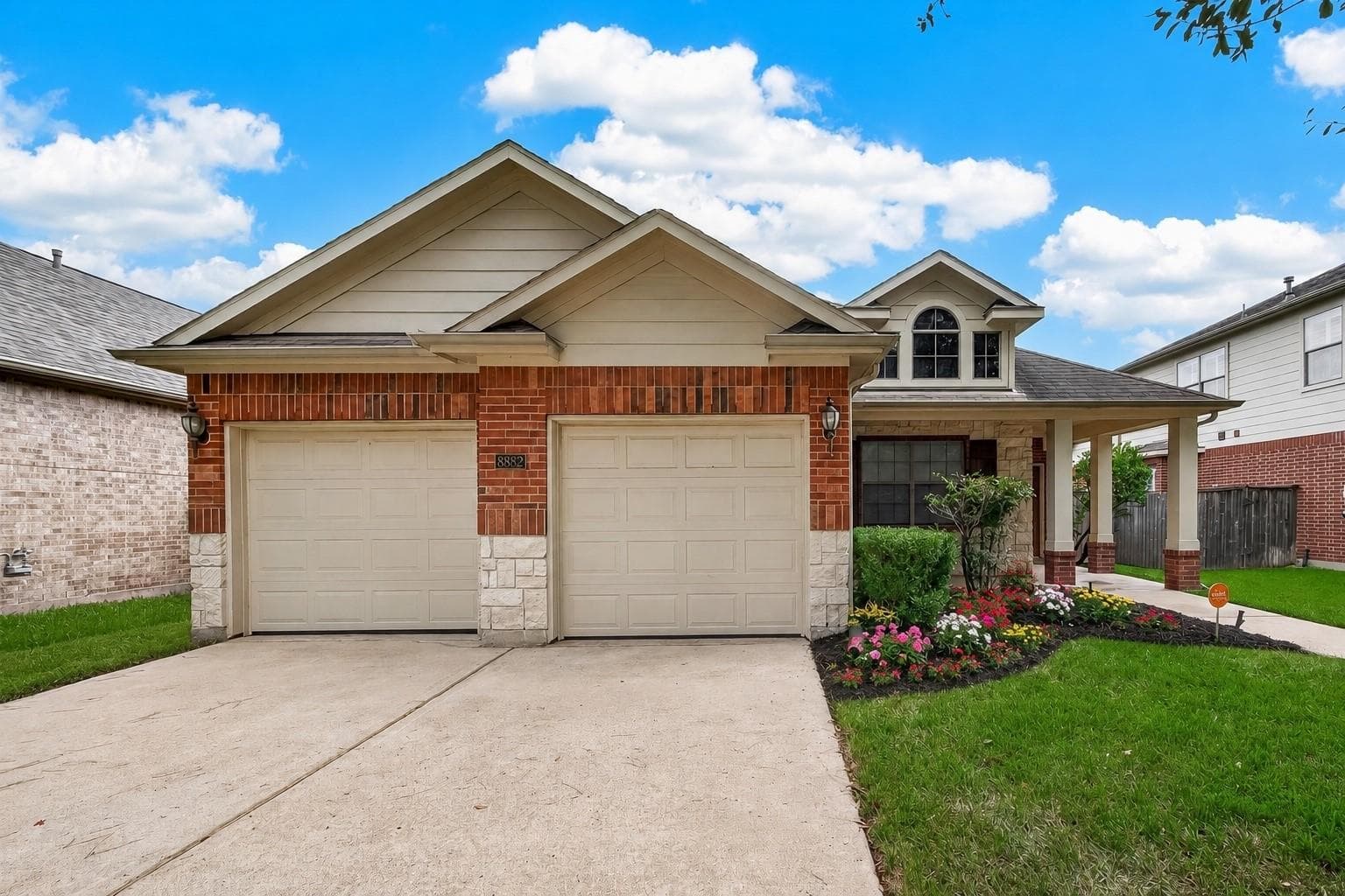 8822 Peach Oak Xing