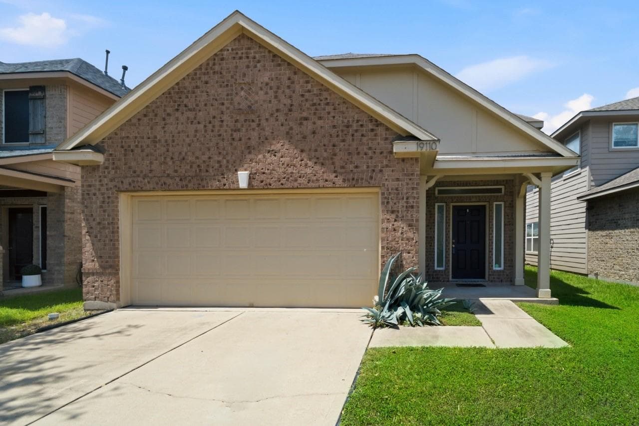 19110 Walbrook Meadows Ln