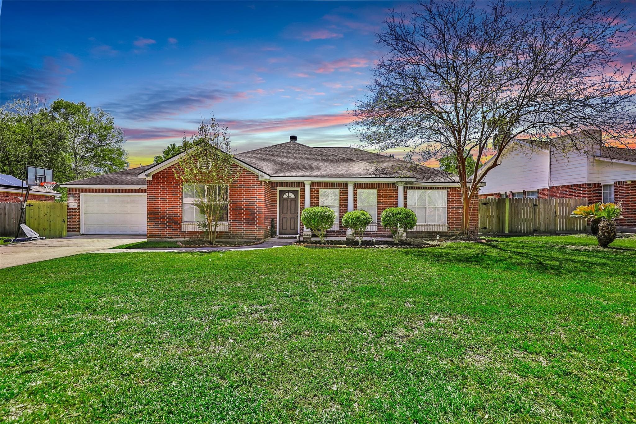 25430 Cedar Ln