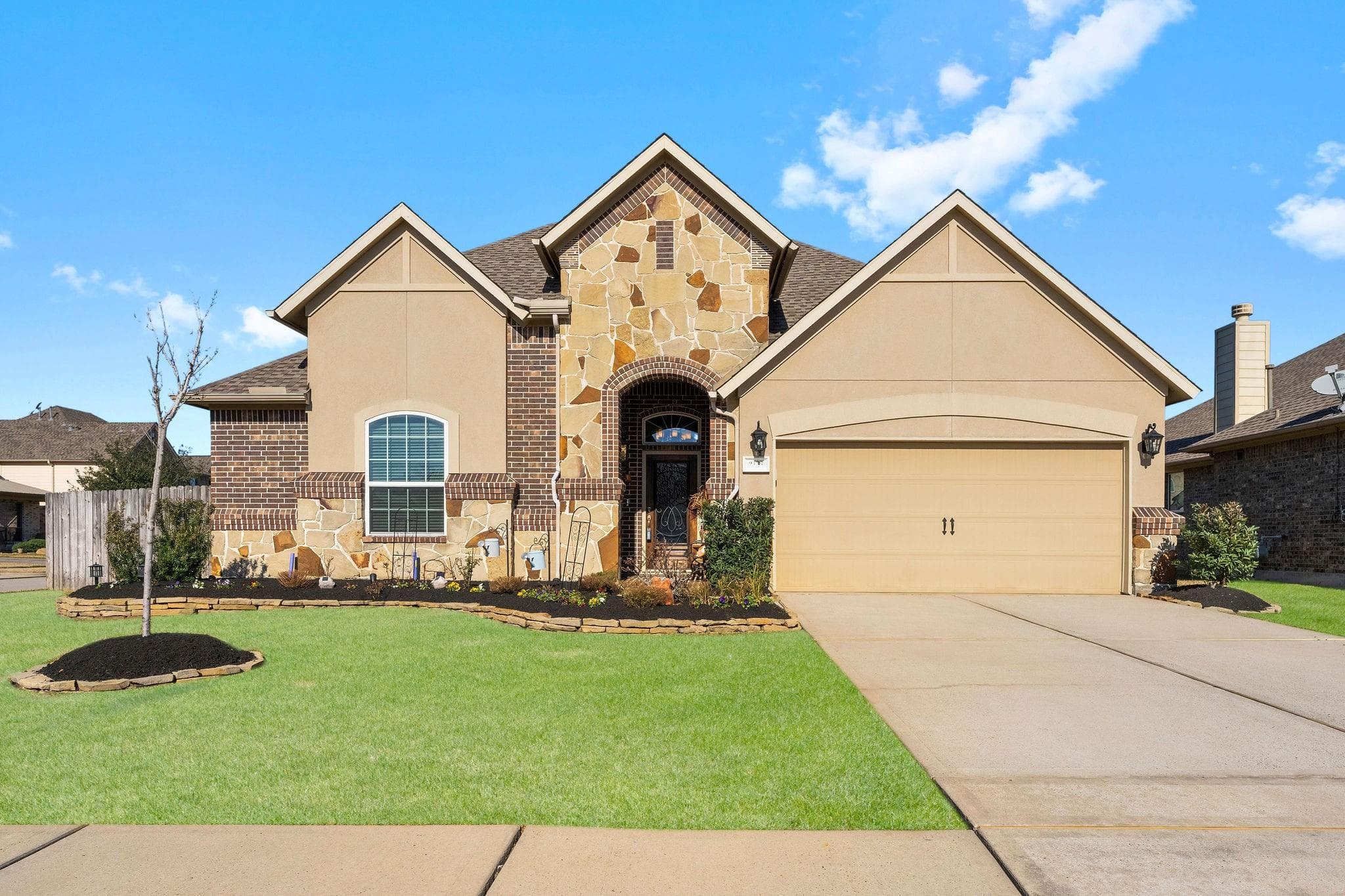 9122 Springcroft Ct