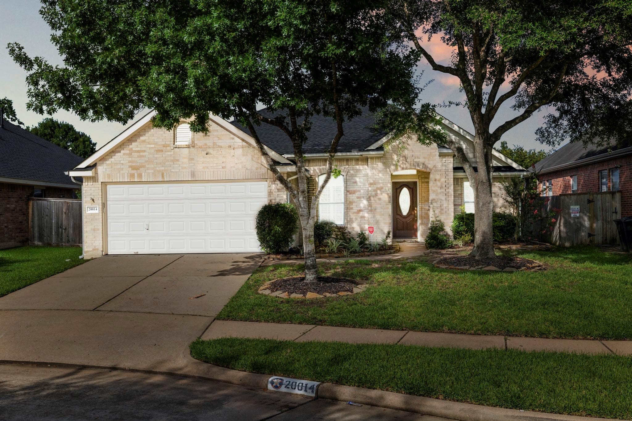 20014 Queens Oak Ct