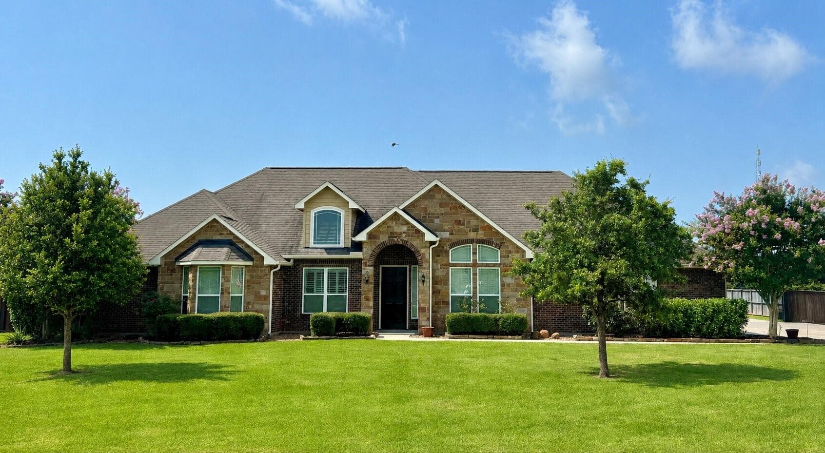 5118 Landon Ln