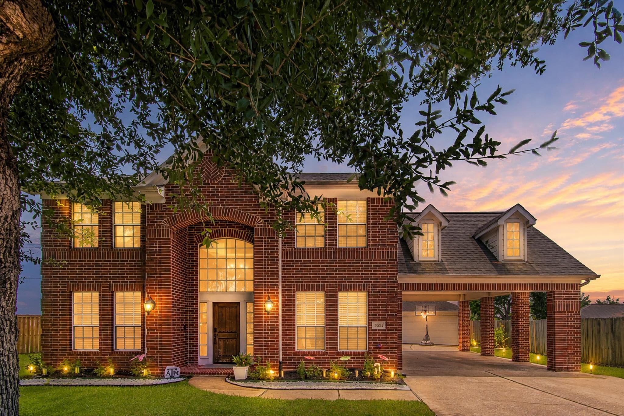 7034 Maid Stone Dr