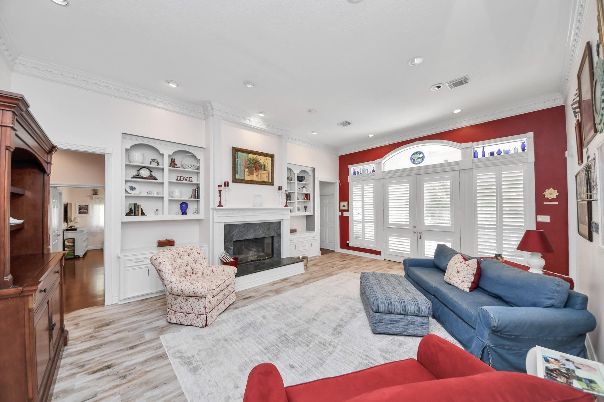 Gallery image 4