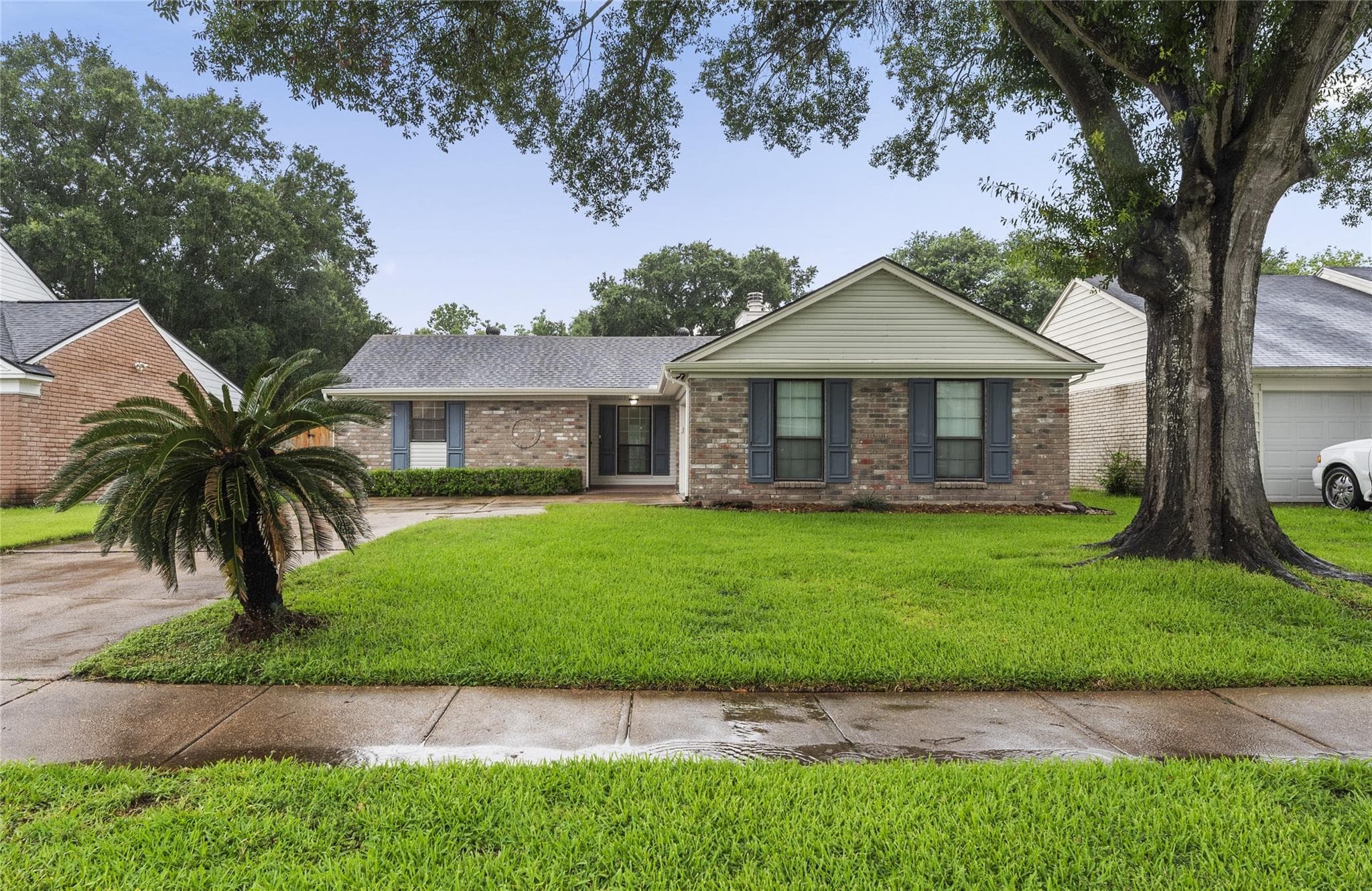 18007 Brooknoll Dr