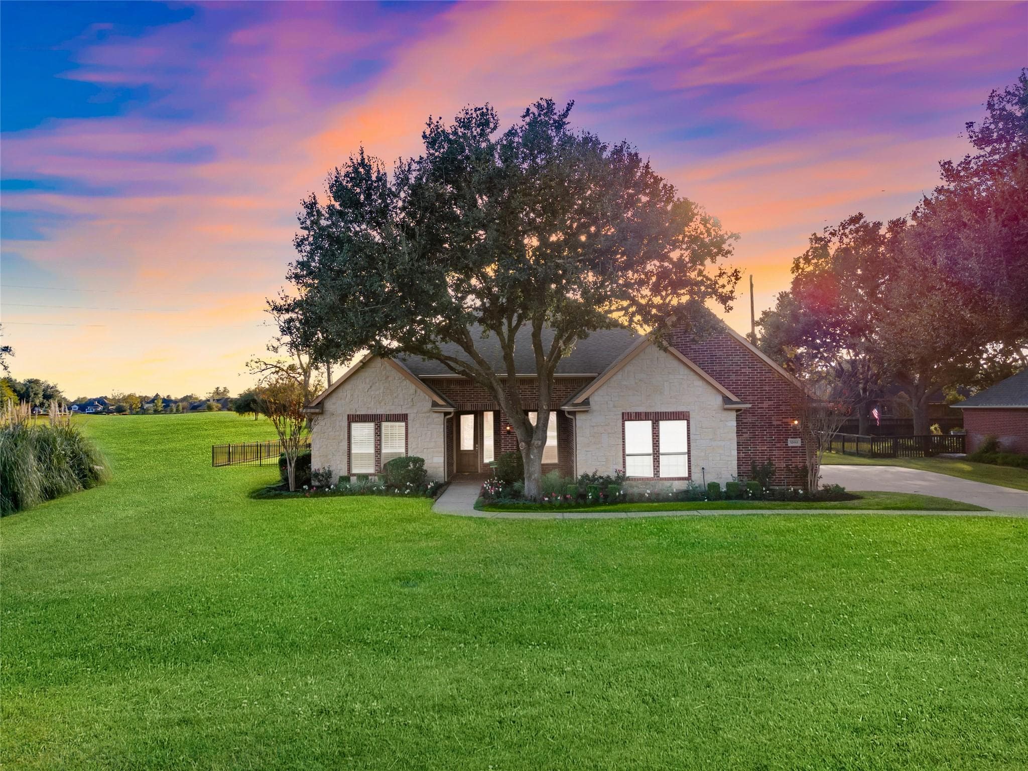 Main property image
