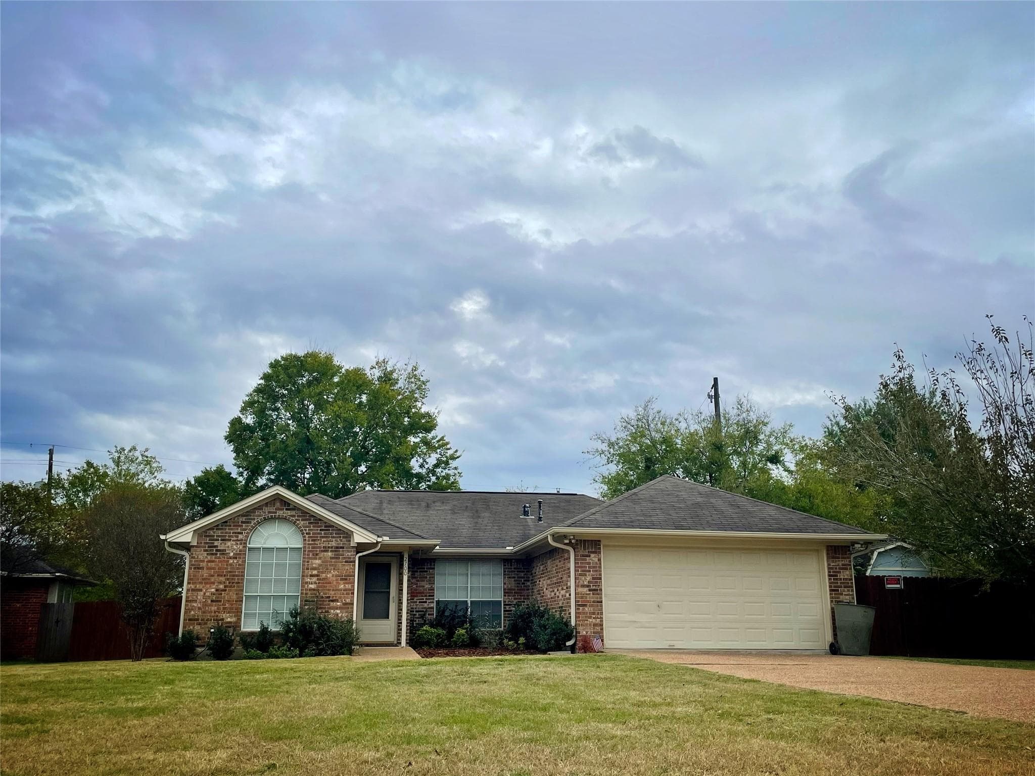 2700 Allen Ridge Dr