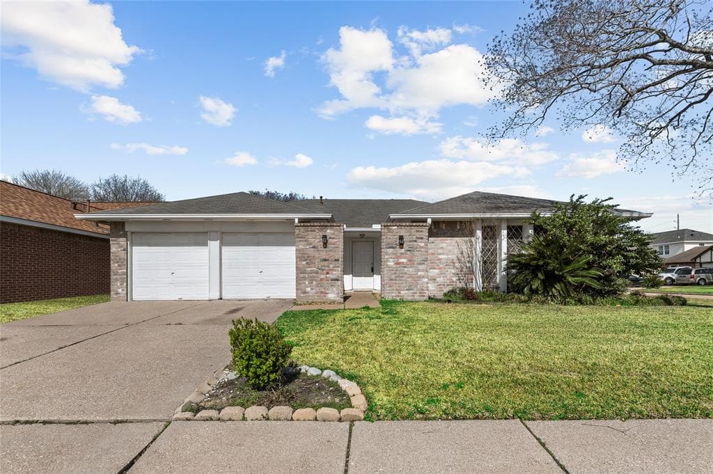 16702 Sky Blue Ln