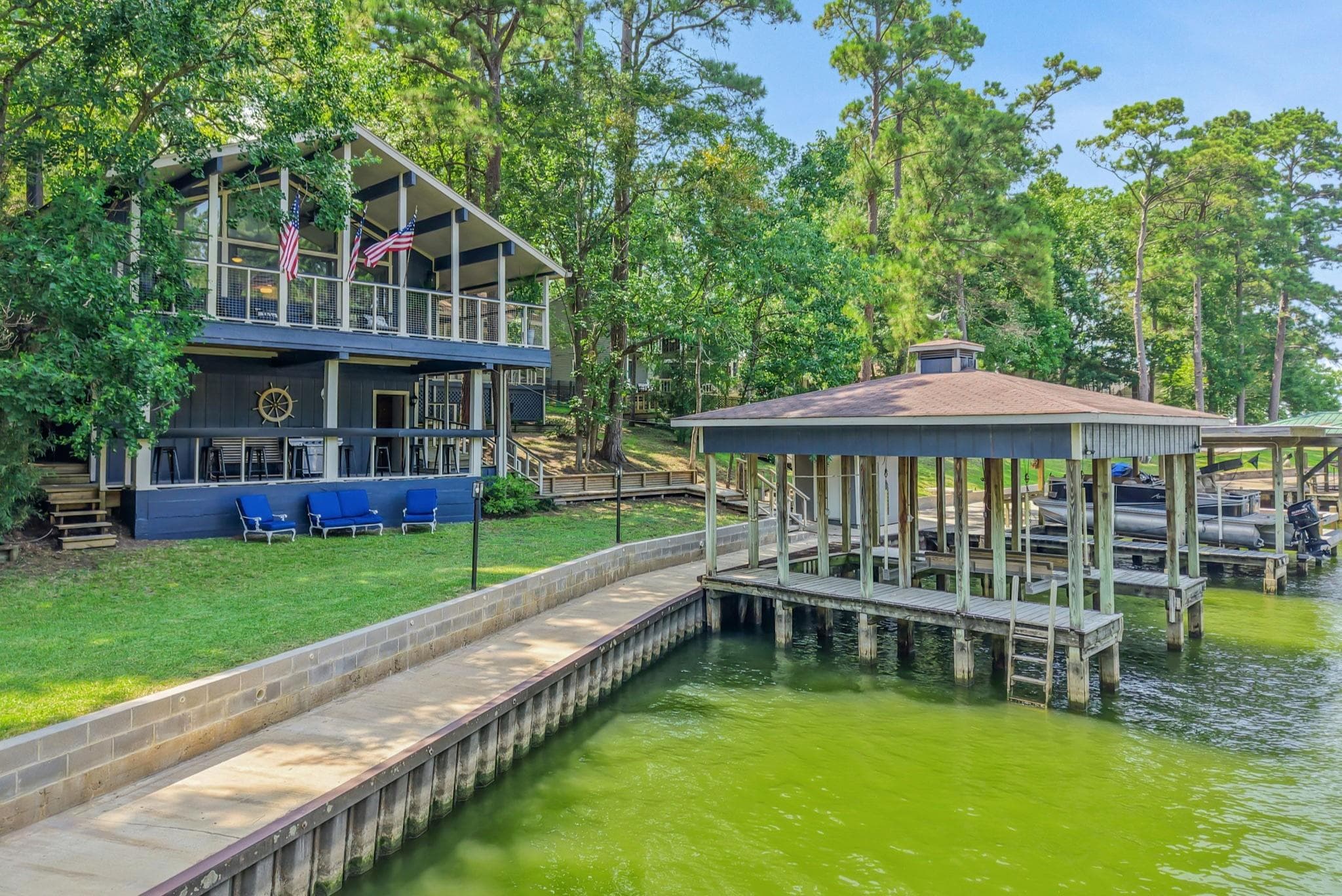 511 N Forest Cove Loop