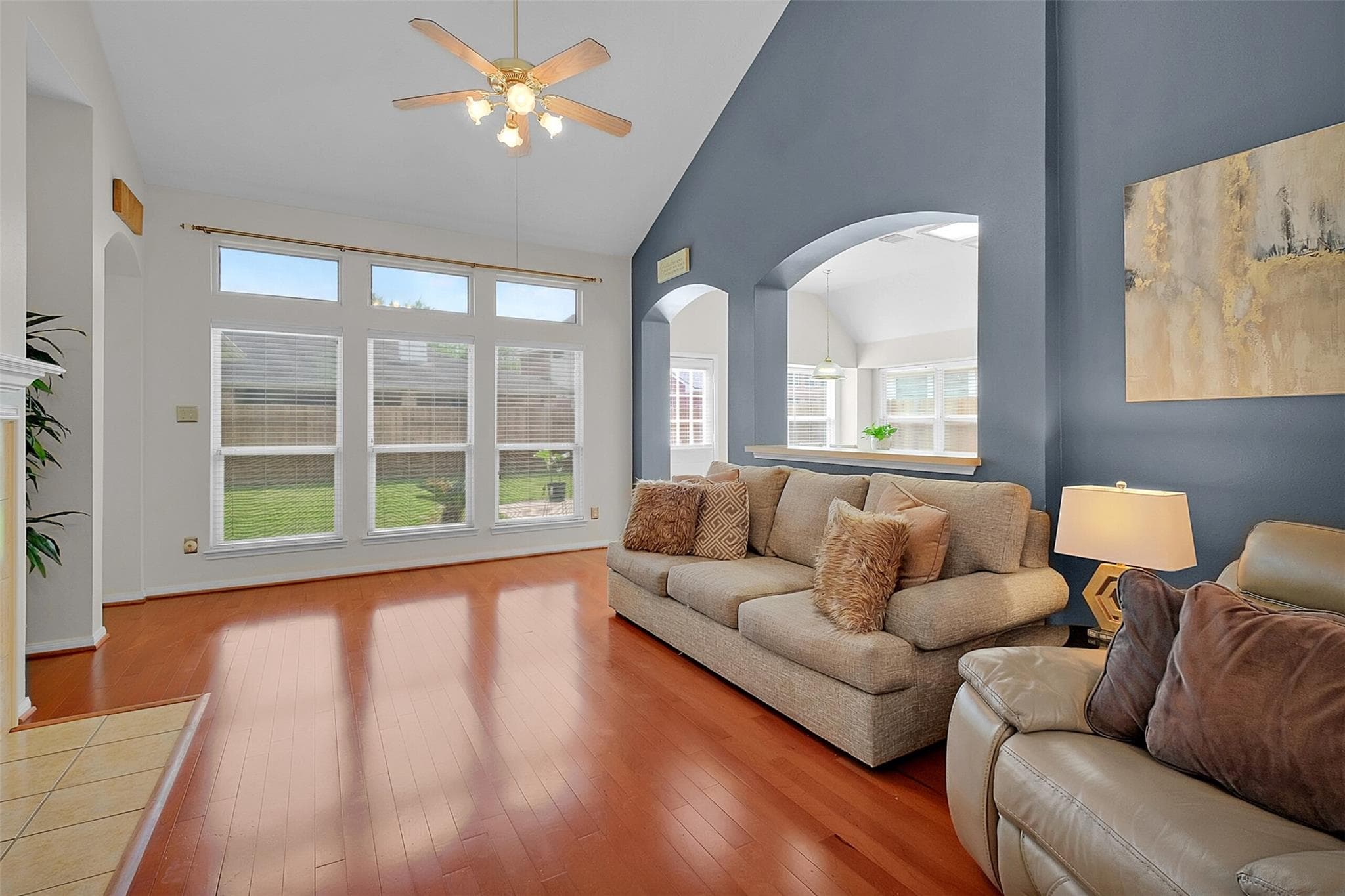 Gallery image 3