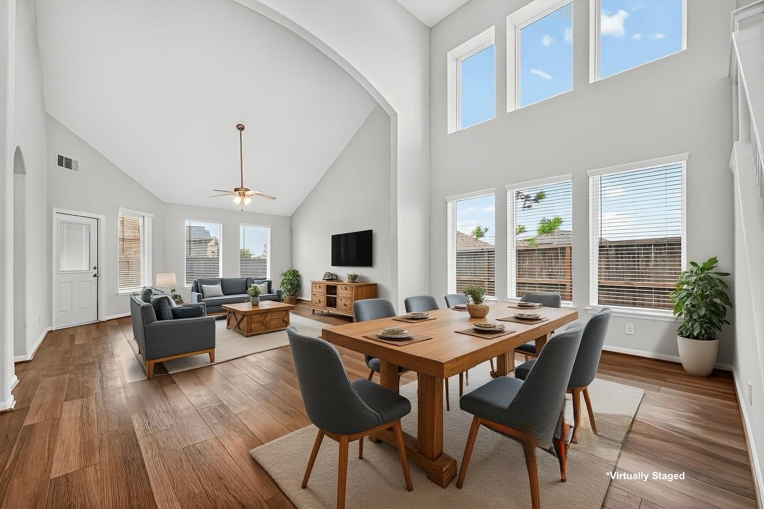 10511 Amador Peak Dr