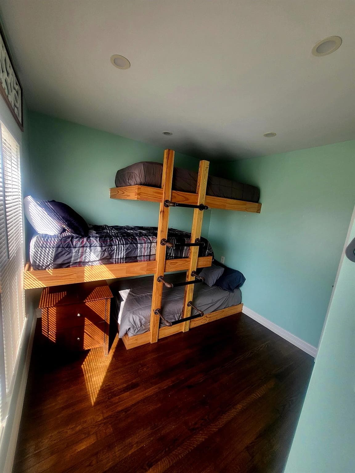 Gallery image 3