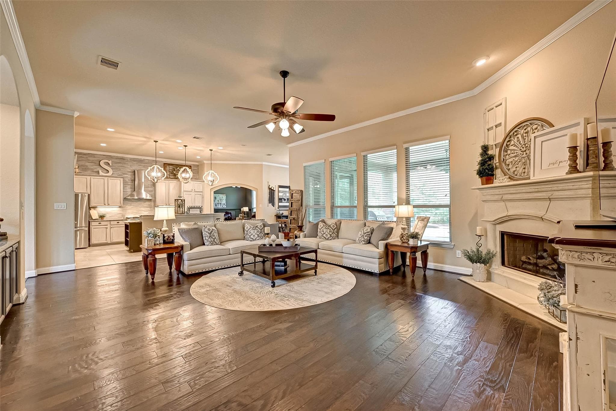 Gallery image 2