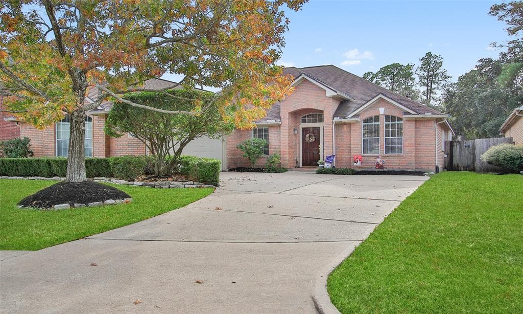 14411 Laumar Ct