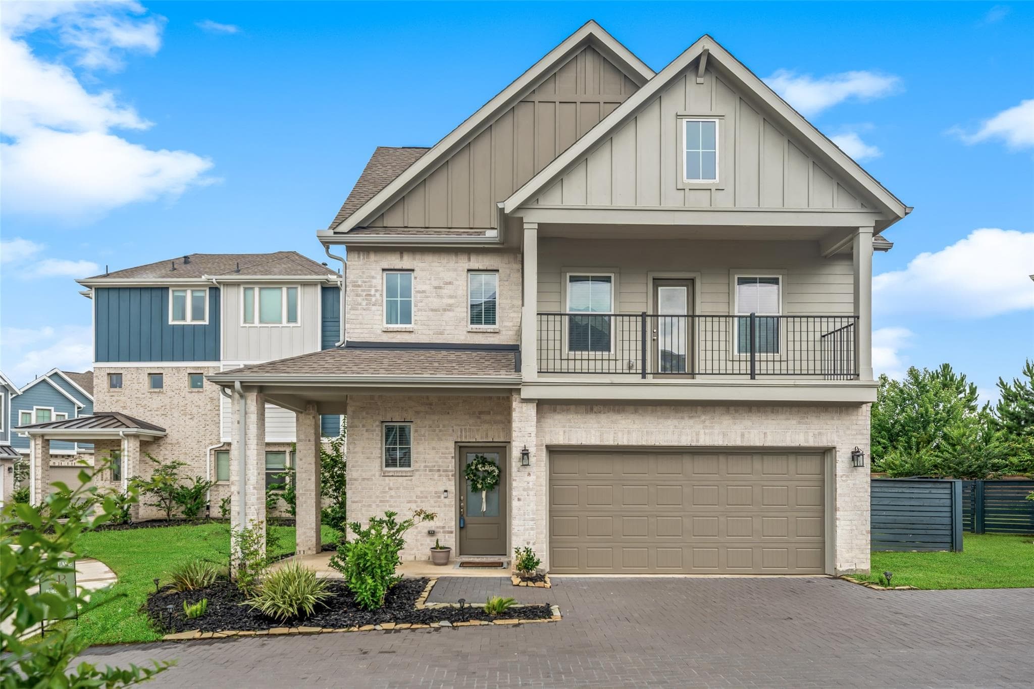 18814 River Overlook Ct