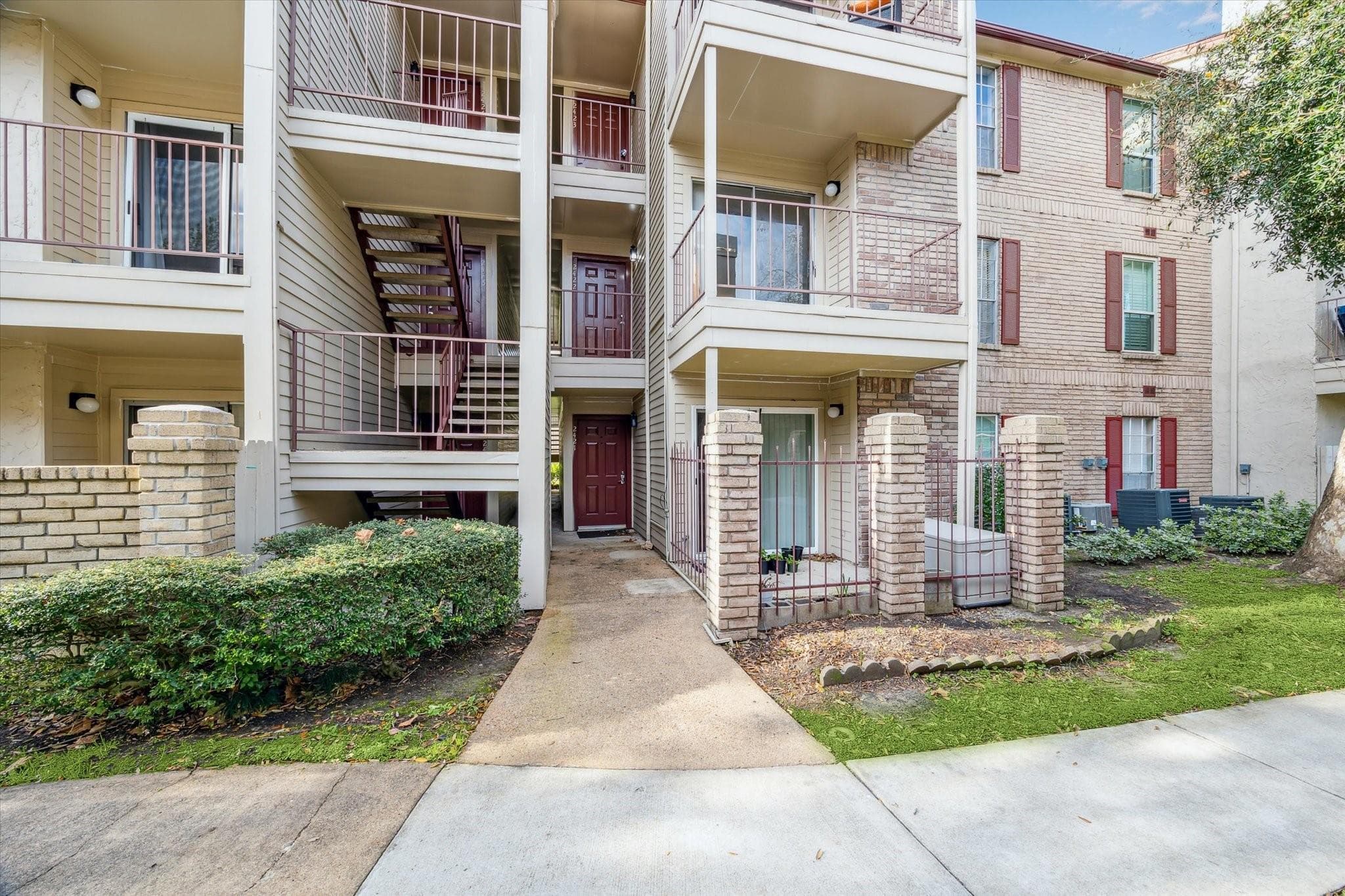 2120 El Paseo St Apt 2422