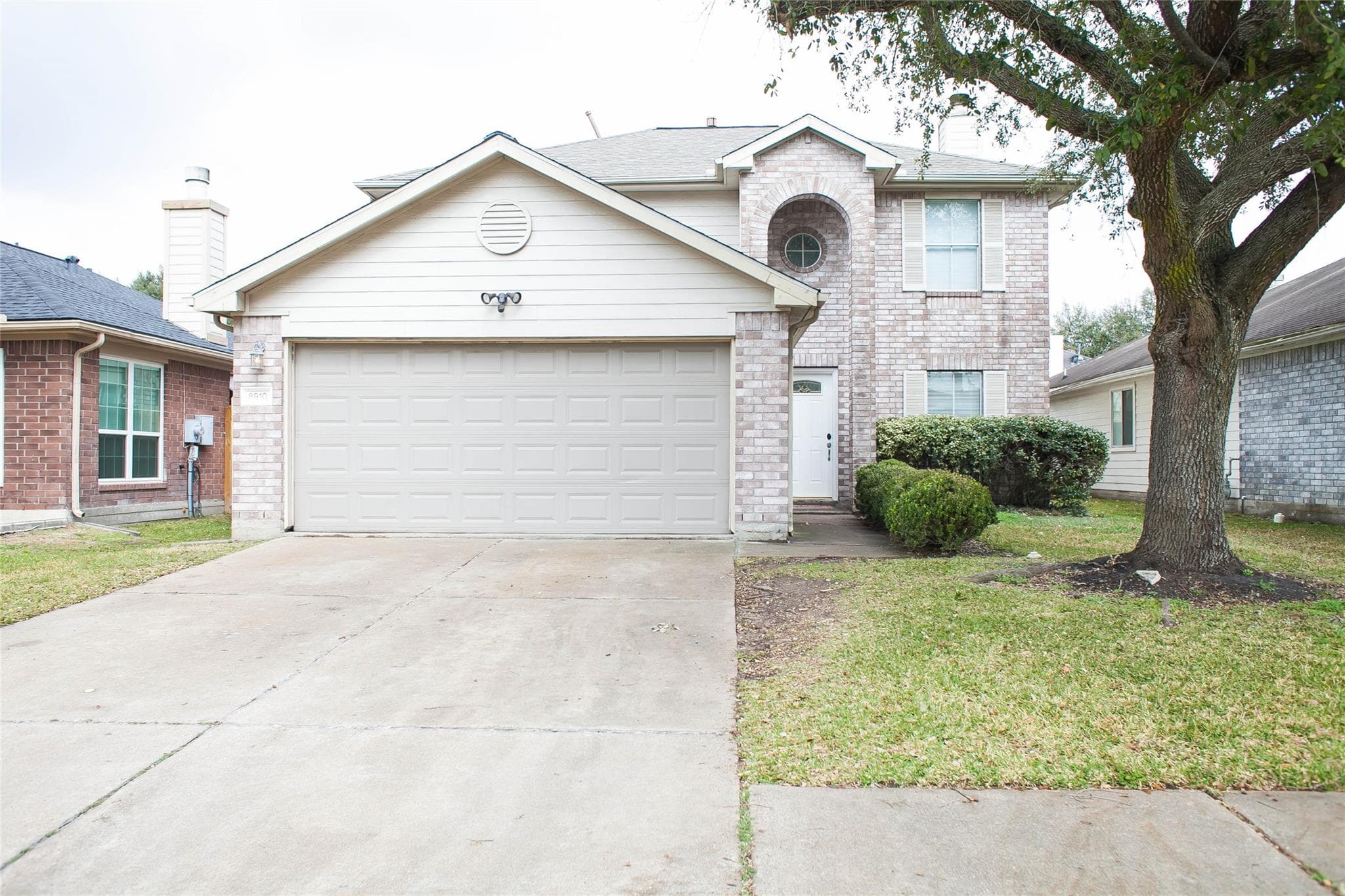 Main property image