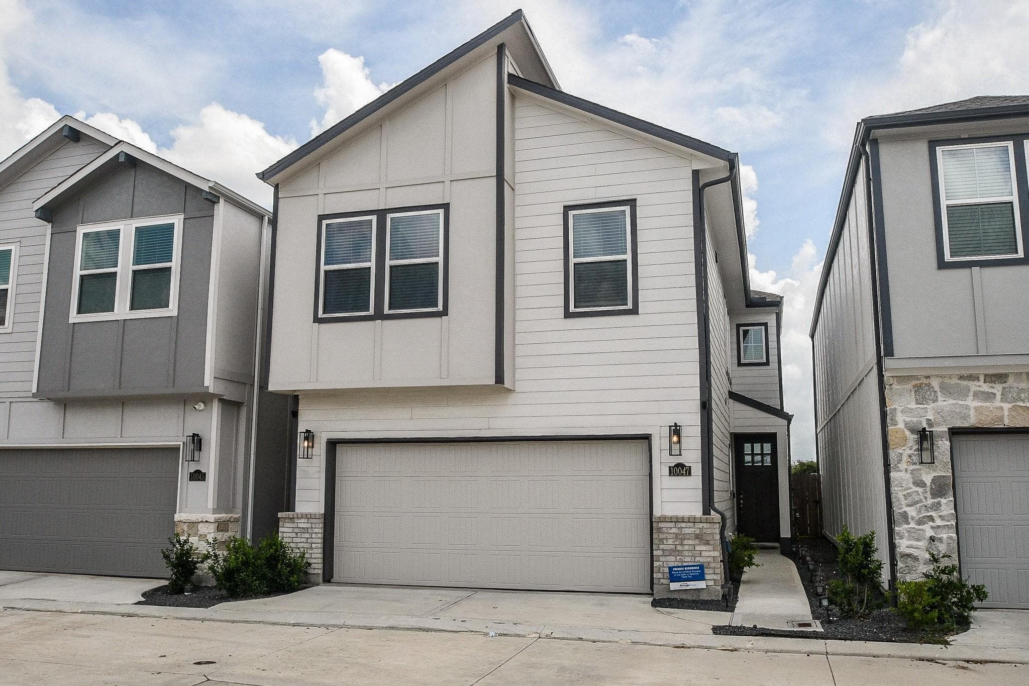 10047 Cloud Mist Dr