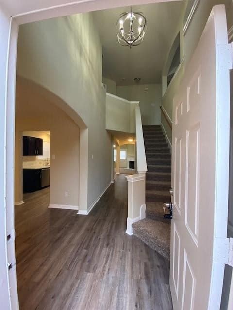 4011 Camelia Glen Ln