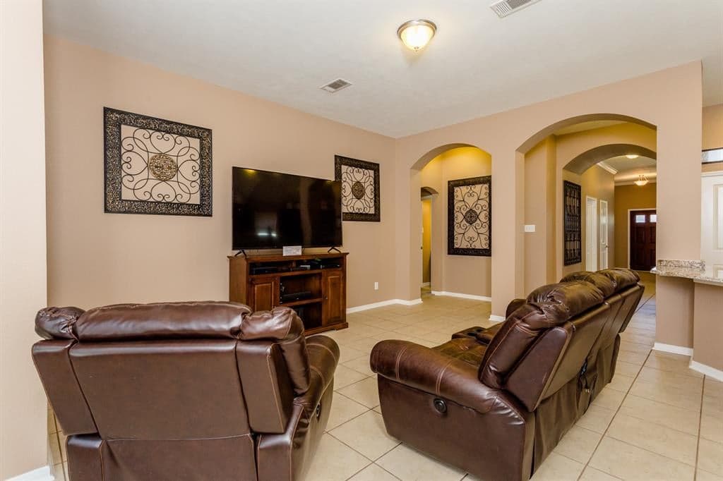 Gallery image 5
