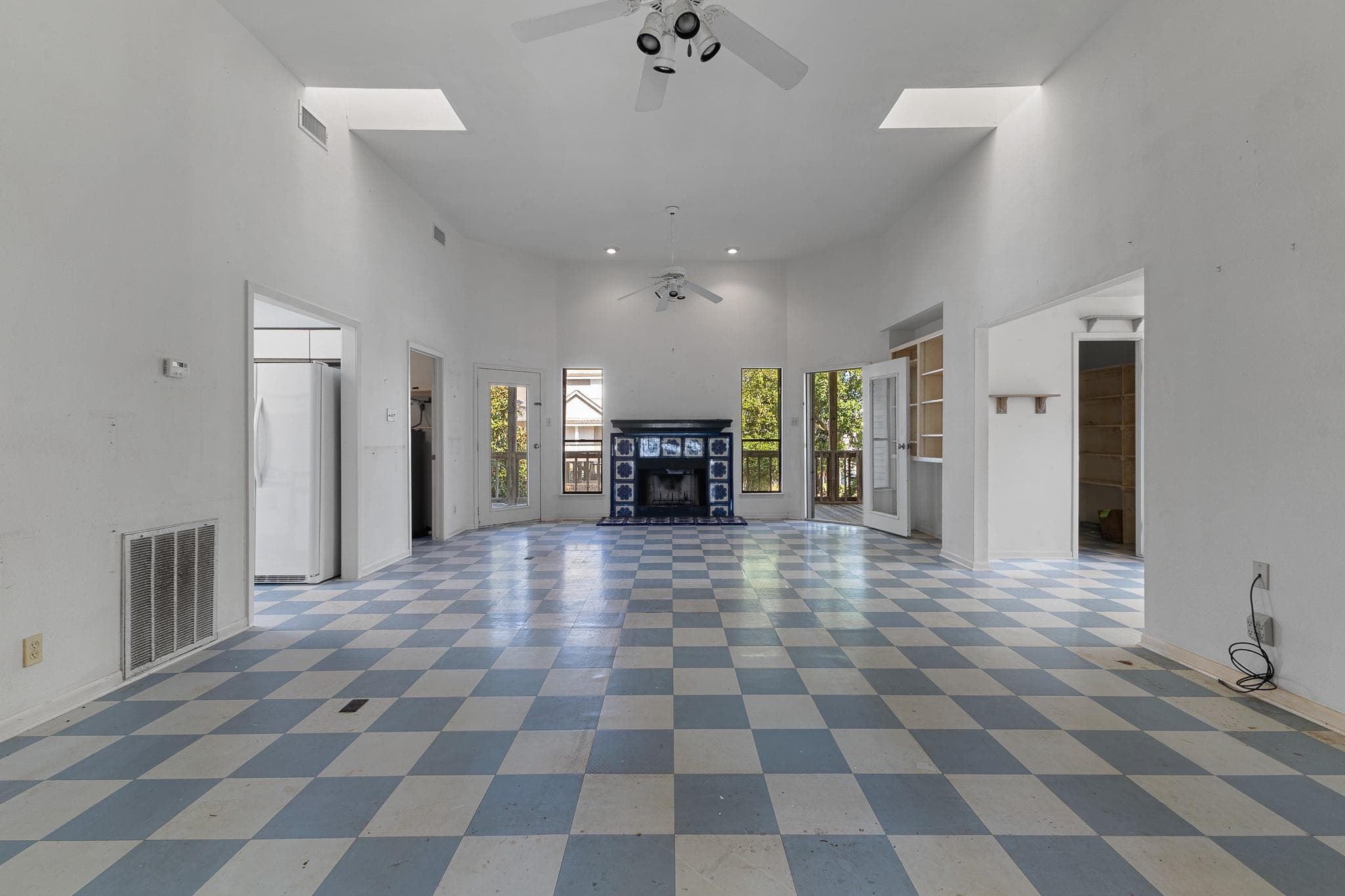 Gallery image 2