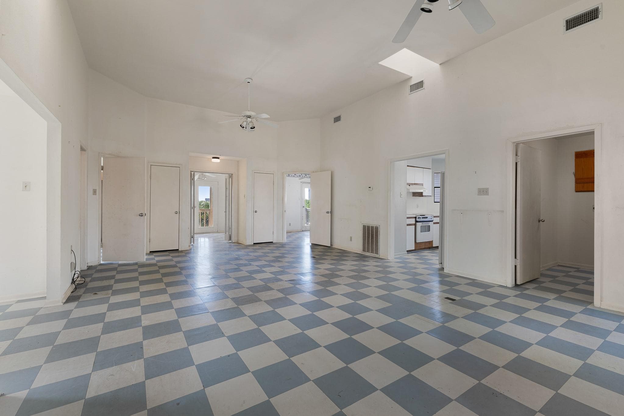 Gallery image 3
