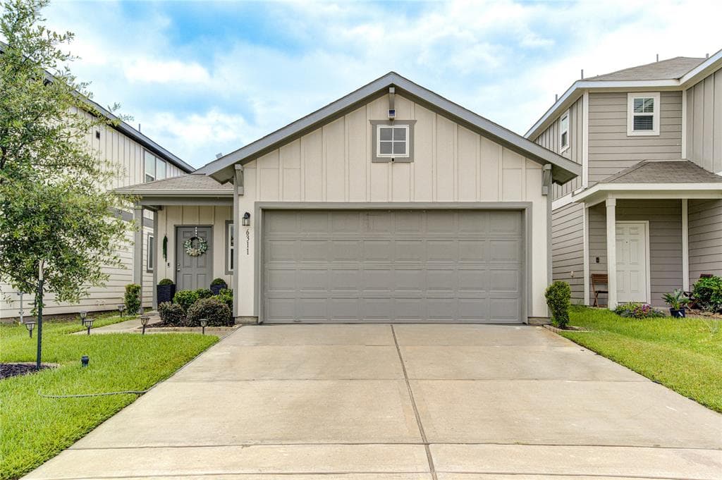 6311 Franklin View Ln