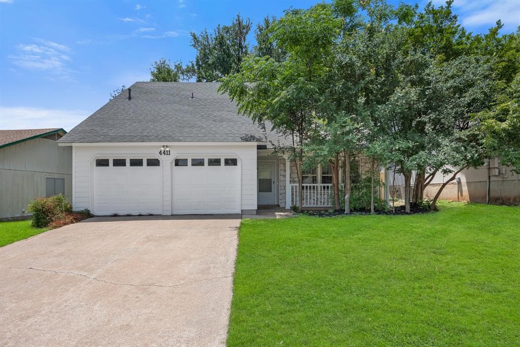 4411 Cumbria Ln