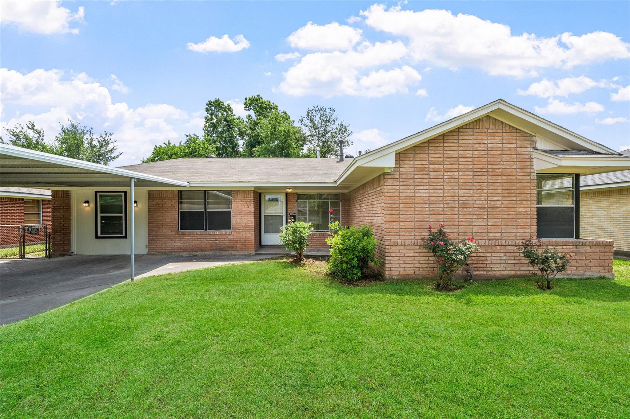 11306 Heatherwood Dr