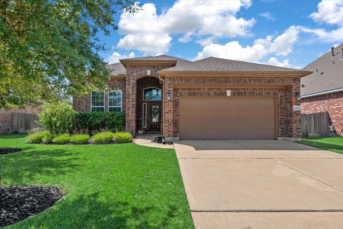 16319 Denise Terrace Dr