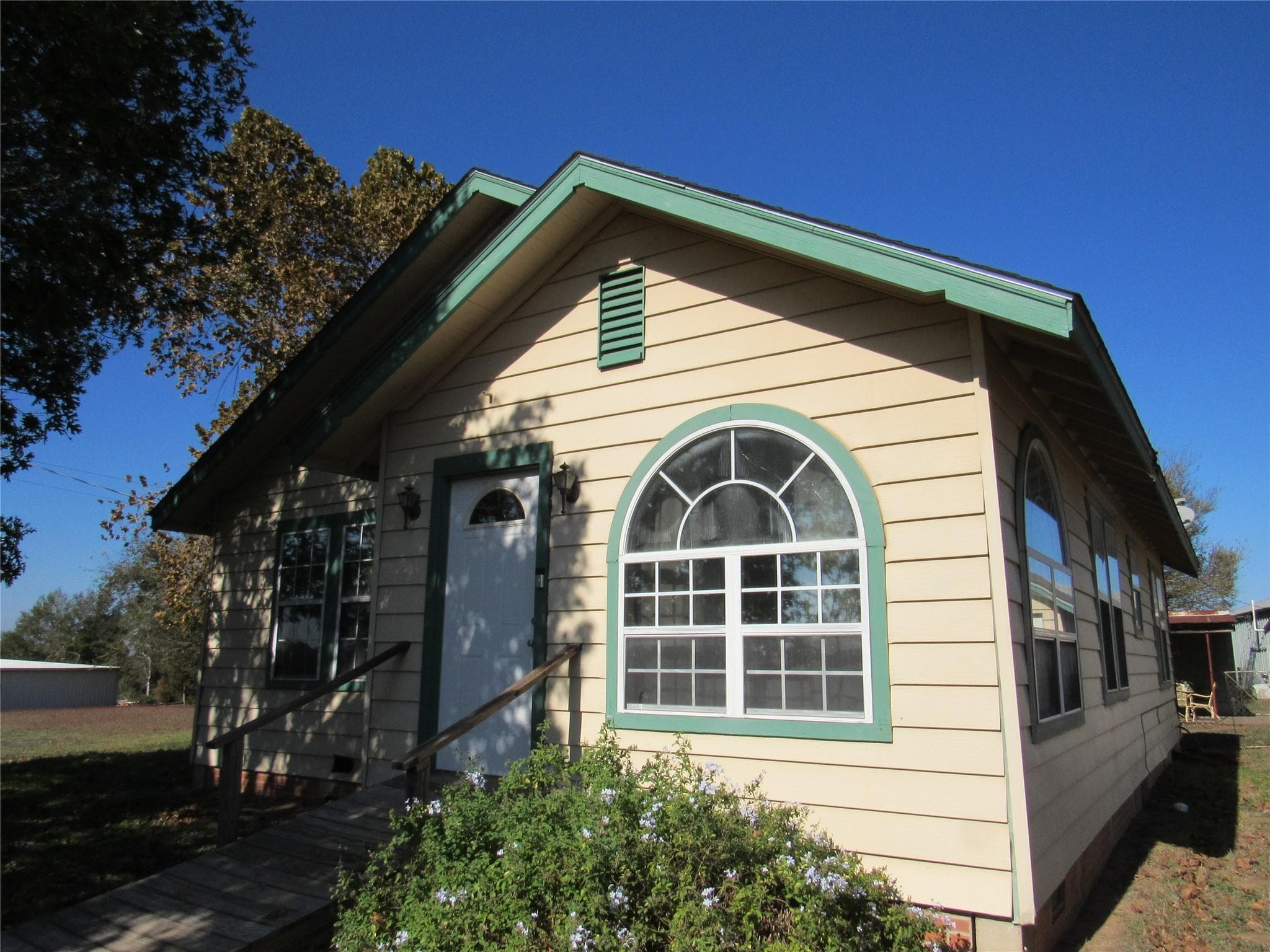 Gallery image 3