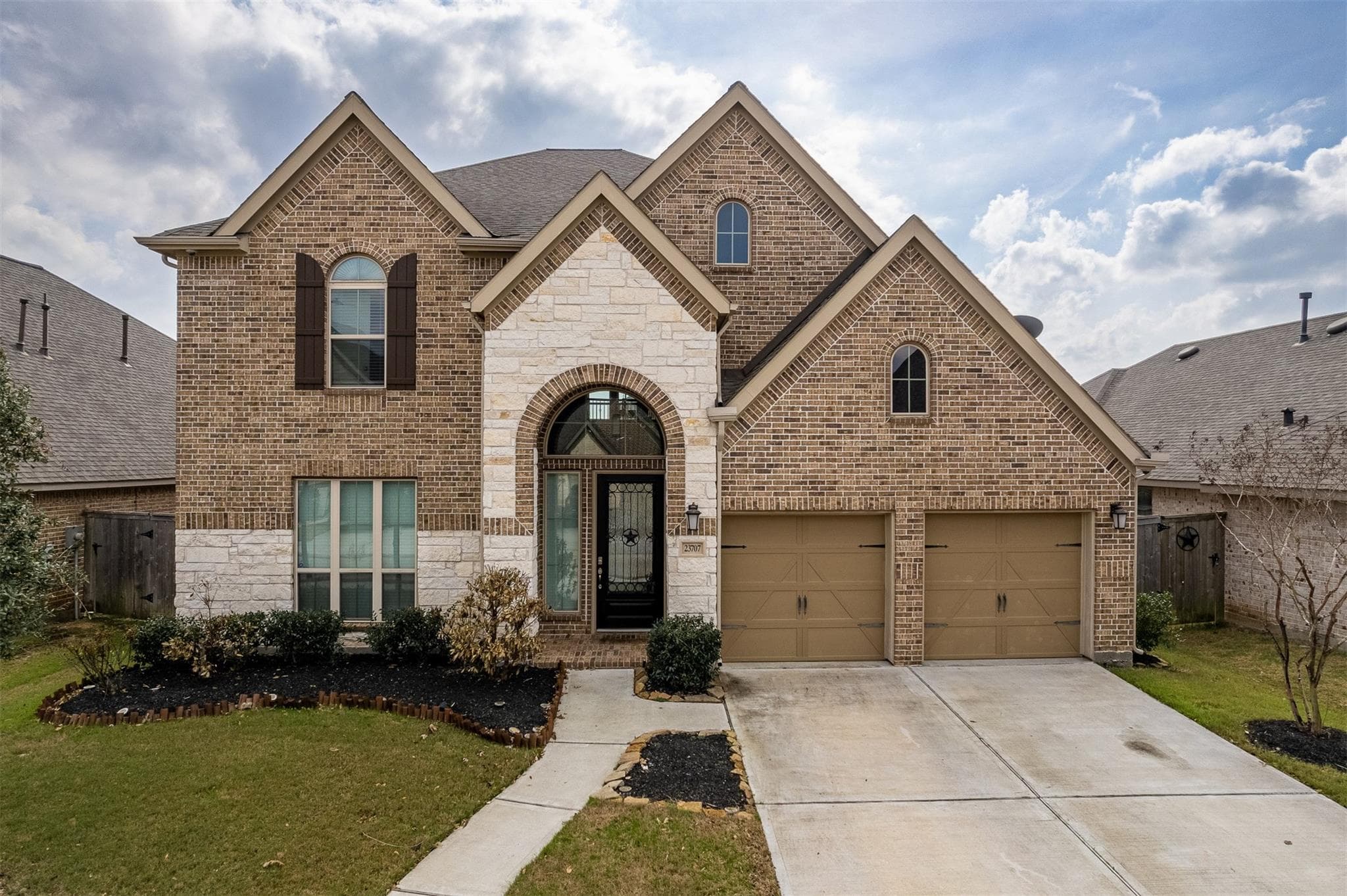 23707 Daintree Pl