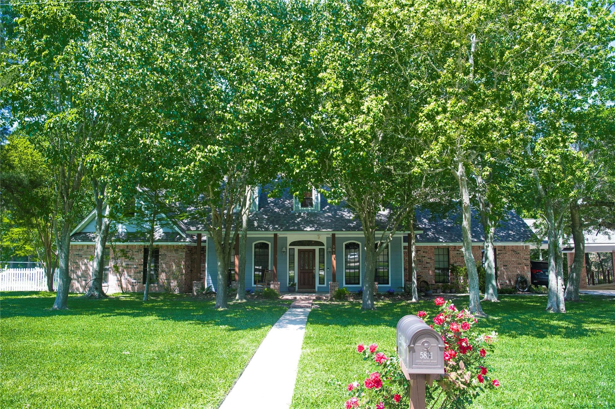 Gallery image 3