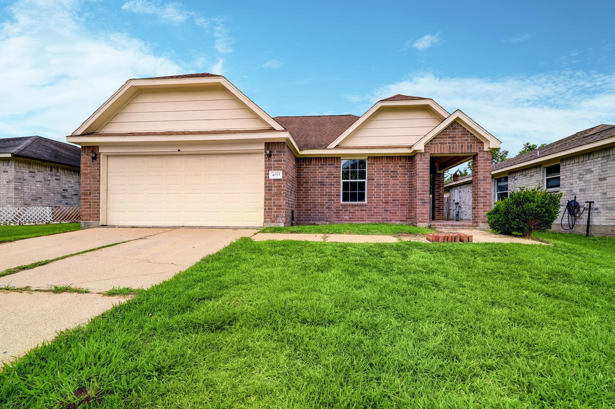 4015 Cary Creek Dr