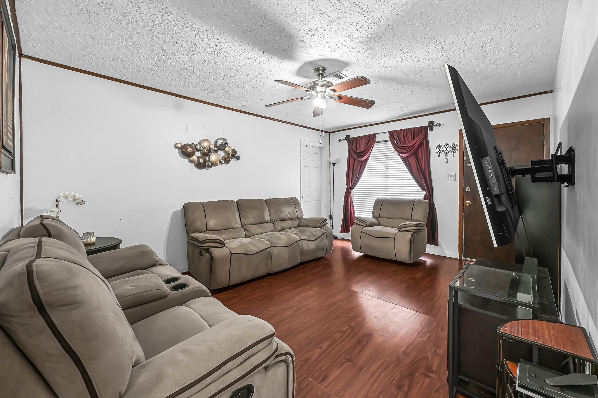 Gallery image 4