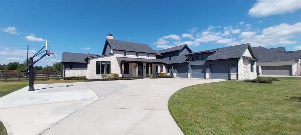 3 Little Sorrell Ct