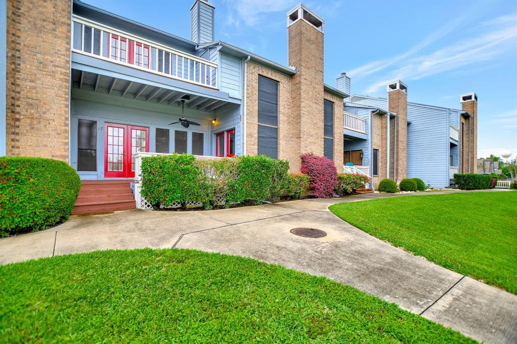 2601 S Broadway St Apt 17